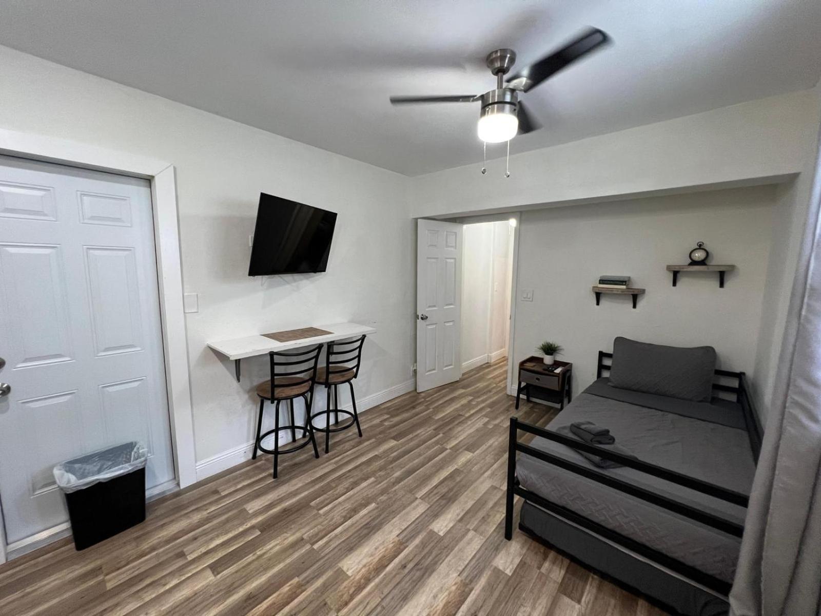 Designed Private Suites In Miami Luaran gambar