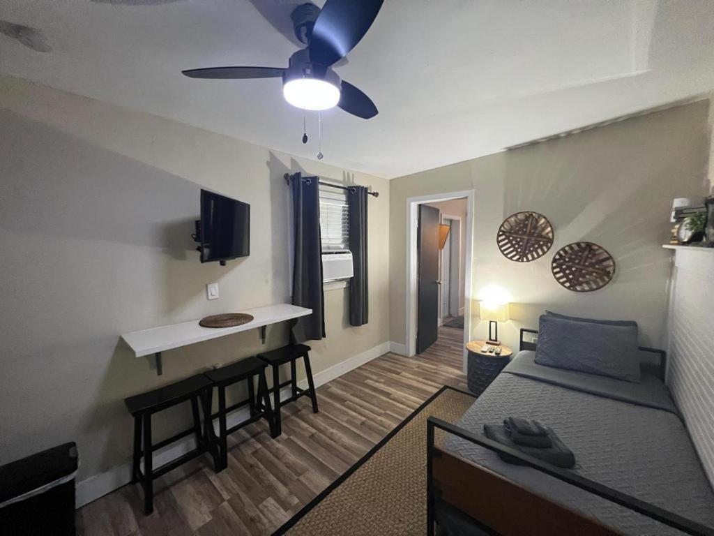 Designed Private Suites In Miami Luaran gambar